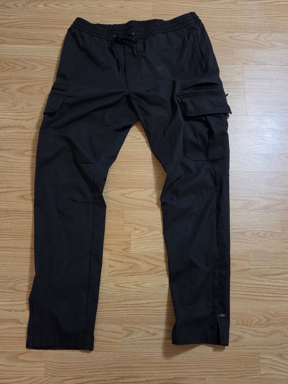 H&M Black Tactical Cargo Joggers